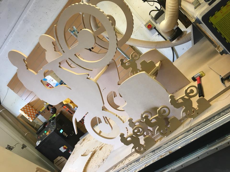 leapscot's tweet image. Looking forward to the trials week starting!  #trialsweek  #trialsbookcase #trialsshelves @SSDTOffice  @nevisradio #trialsmerchandise See you at 41 High Street, Fort William!