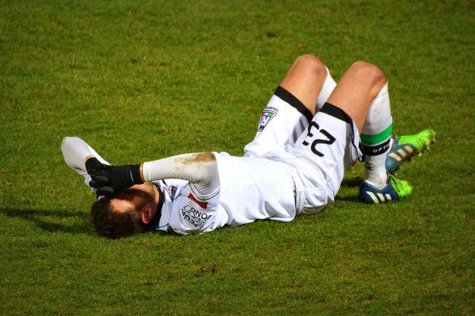 JWSportsHub's tweet photo. What does it take to recover from a ligament injury?    
https://t.co/iBJZdKrGvA
#sports #injury #knee #ligament #rehab https://t.co/45kFenn50a