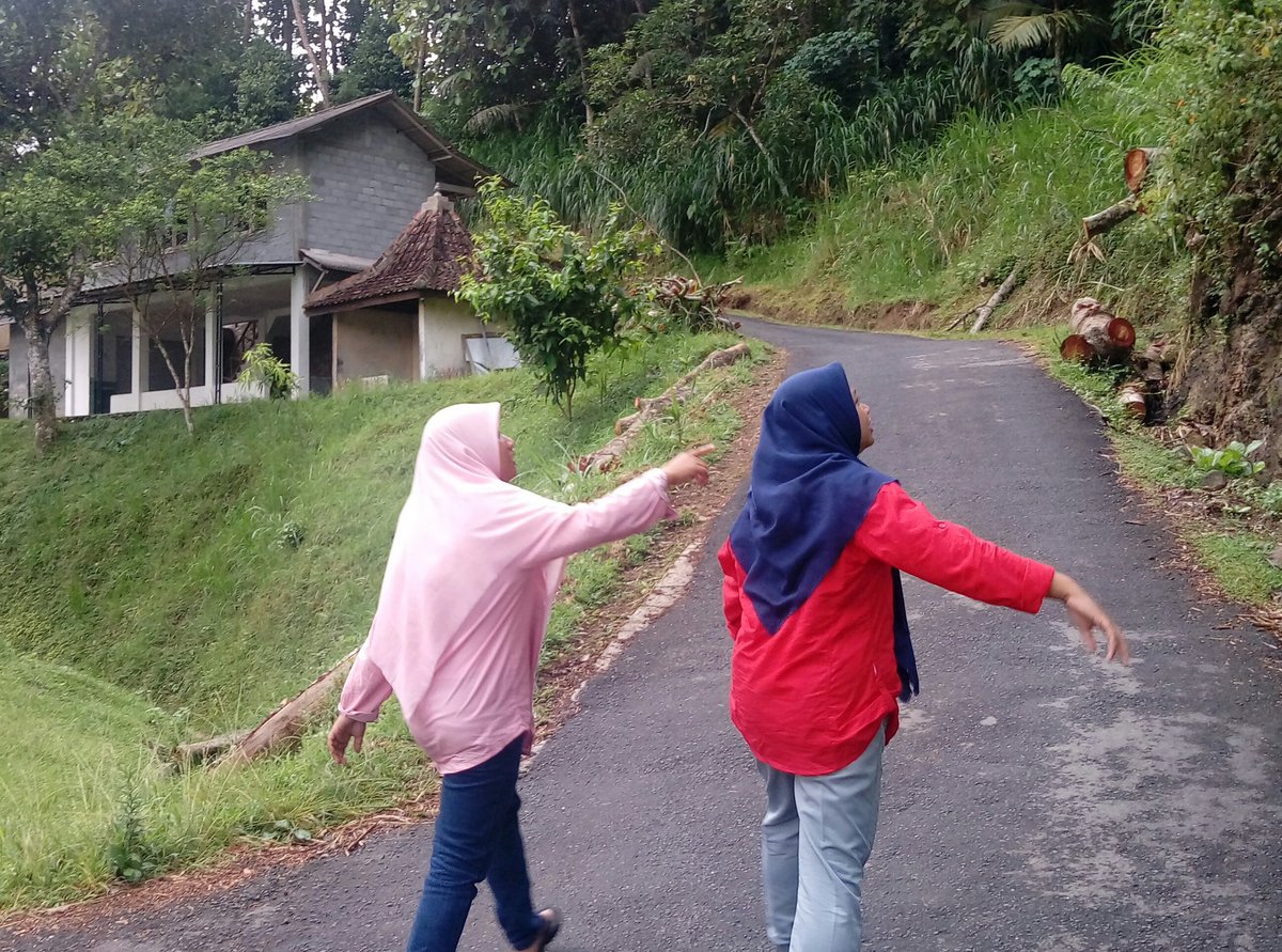 amphotherapy's tweet image. 