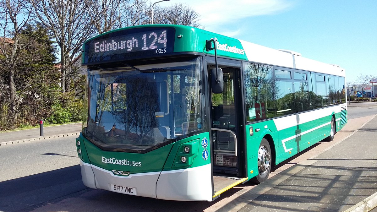 IanBieniowski's tweet photo. Enjoying a lovely afternoon driving our @EastCoastBuses 124 North Berwick service. 
#buspilot #124 #EastCoast #northberwick #bus https://t.co/ef4evEjTeX