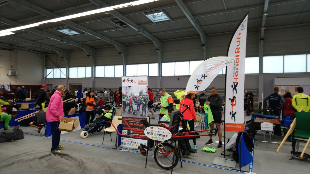 handi_run's tweet image. C est parti pour les championnats du monde @Handitract à Mulsanne. Ce matin run d'1km pour les qualif. Départ de notre course à 14h11 en Live Video sur notre page Fb. @handisportTV @VilledeChartres @lecho_fr @ChartresLive @intensite #objectifgrandraid