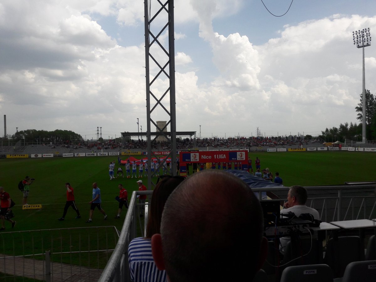 cheeronsport's tweet photo. Popołudnie z NICE @_1liga_ . @rksrakow -@StomilOlsztynSA https://t.co/3IFRPSl0BS