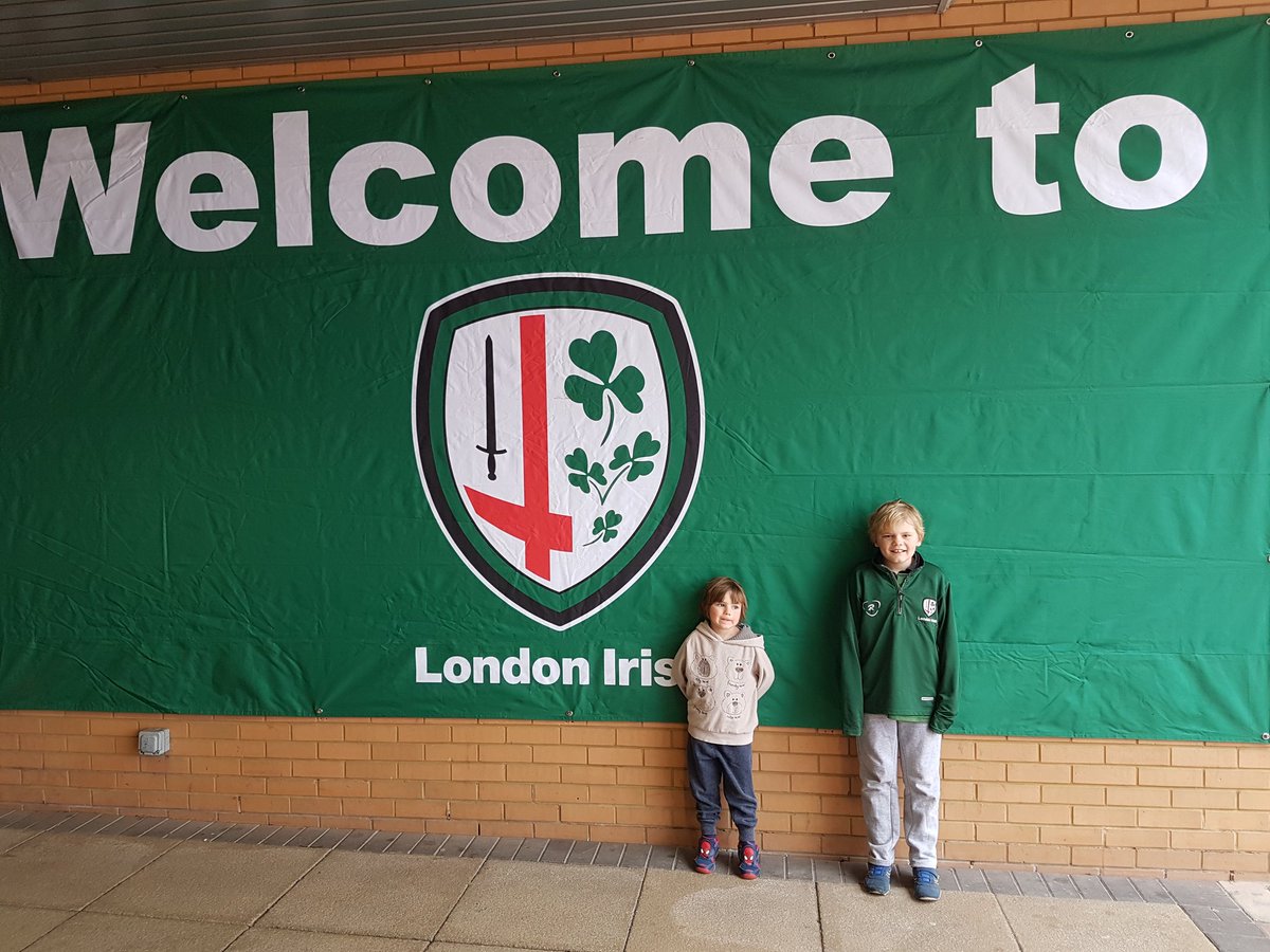 peterc2427's tweet photo. @TheMadStad just arrived for my youngest sons first ever time at the rugby @LiRFC #COUI https://t.co/s7Qt3EAqdu