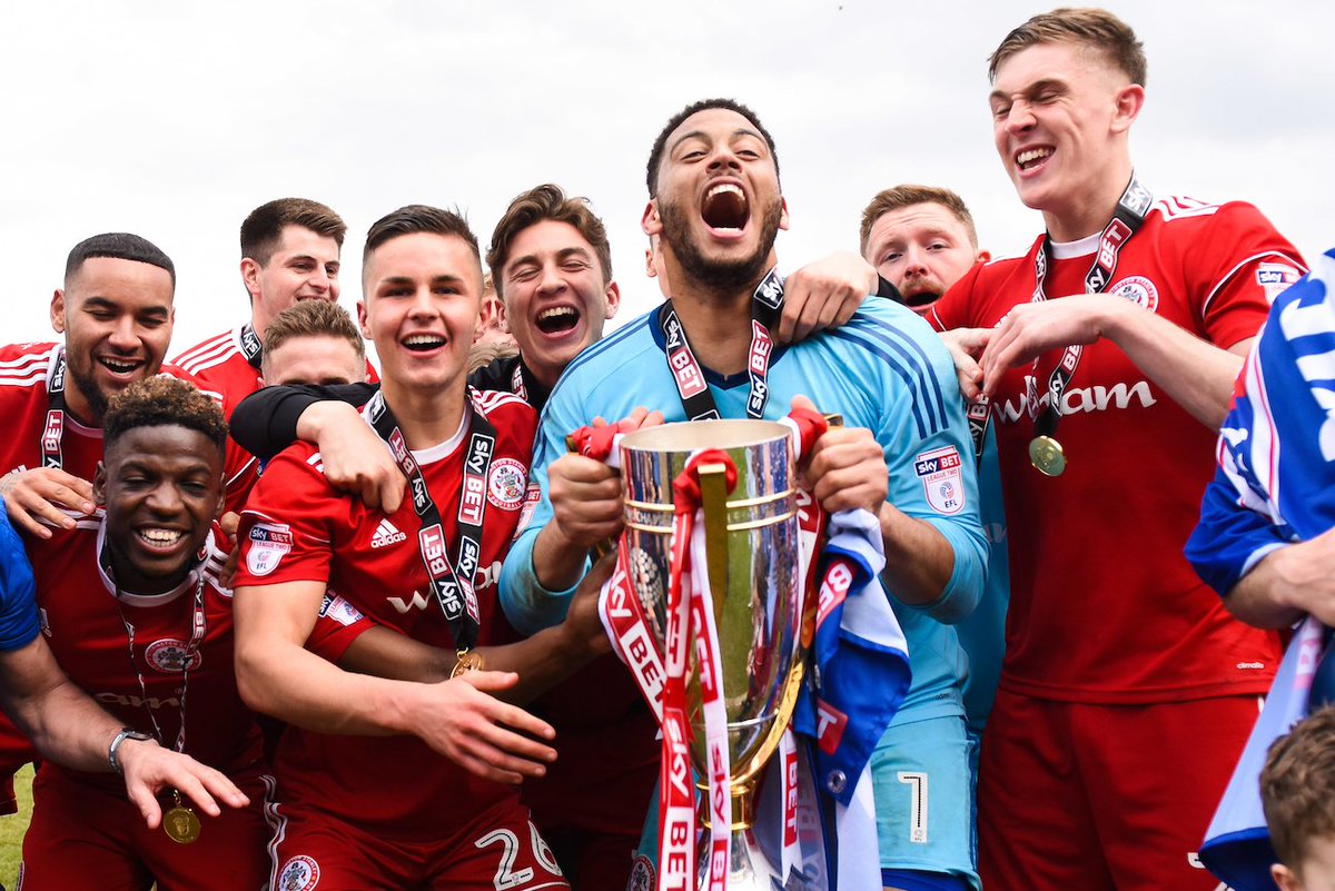 ASFCofficial's tweet photo. 📷| And a couple more... #champions https://t.co/LhN0VAAu1v