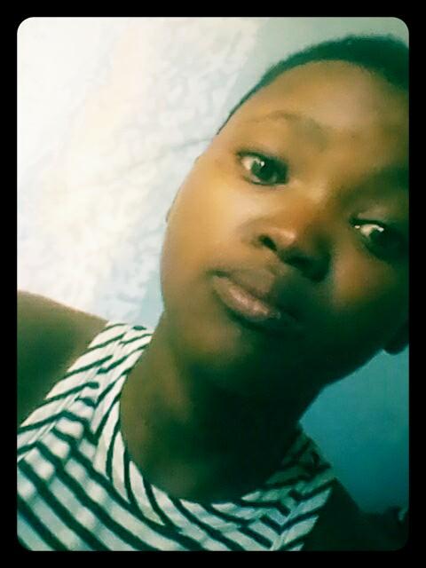 WoJulias's tweet photo. U can luv them all but trust no one https://t.co/L5u3NxhkUO