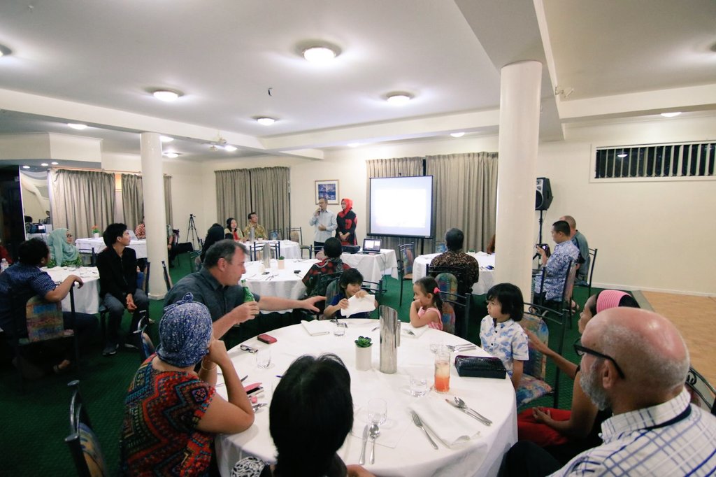 INAinDarwin's tweet photo. One of the highlights of this working trip for Consul #DickySoerjanatamihardja and Mrs #MiraSoerjanatamihardja was to finally meet up w/ the #Indonesian community in Katherine Region (27/04).  We also used this op. to update them  the govt programs i.e #SIMKIM and #KMILN. https://t.co/KL8rNzRzBz