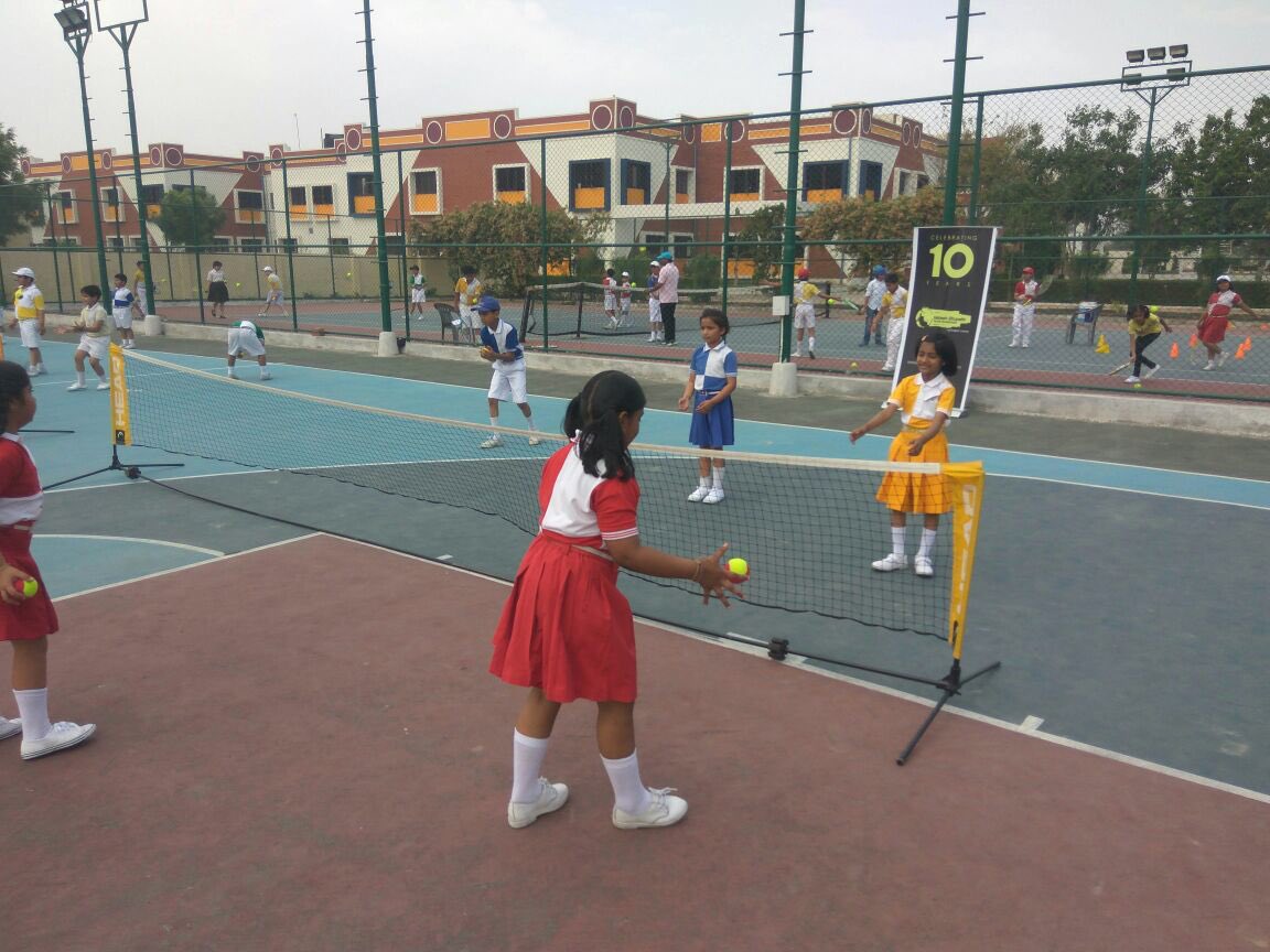 mbtaworld's tweet photo. We finished another successful one week camp at Parvati Radhakisan fomra school, Mathura. 
Here are some glimpses from the camp for you all.  

#MbtaWorld #Mathura #Tennis #Tennisclinic #learnfromthebest https://t.co/dRO3WT1XwL