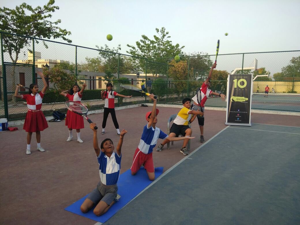 mbtaworld's tweet photo. We finished another successful one week camp at Parvati Radhakisan fomra school, Mathura. 
Here are some glimpses from the camp for you all.  

#MbtaWorld #Mathura #Tennis #Tennisclinic #learnfromthebest https://t.co/dRO3WT1XwL