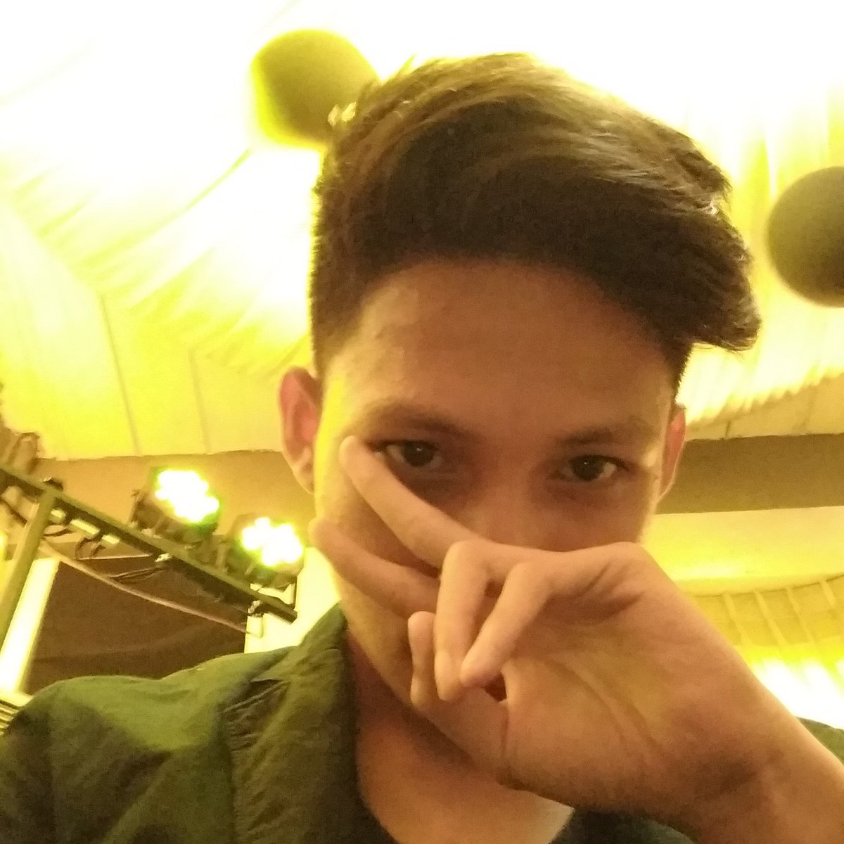 Ouasome's tweet photo. #NotSoNewProfilePic https://t.co/3MT00ZyybT