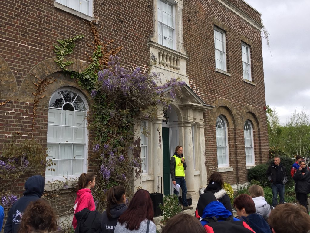 First league race of the season and a win overall....pretty chuffed with that start as you’d expect! Great course and fantastic organisers so thanks to the <a href="/KingfisherTri/">Kingfisher Tri</a> team today - loved it! 🙌 @prescateamwear <a href="/GRNsportswear/">GRN Sportswear</a> <a href="/Zone3official/">ZONE3</a> <a href="/racecheck/">racecheck.com</a> <a href="/TriEng_London/">Triathlon England</a> <a href="/UkTriChat/">UKTriChat™️</a>