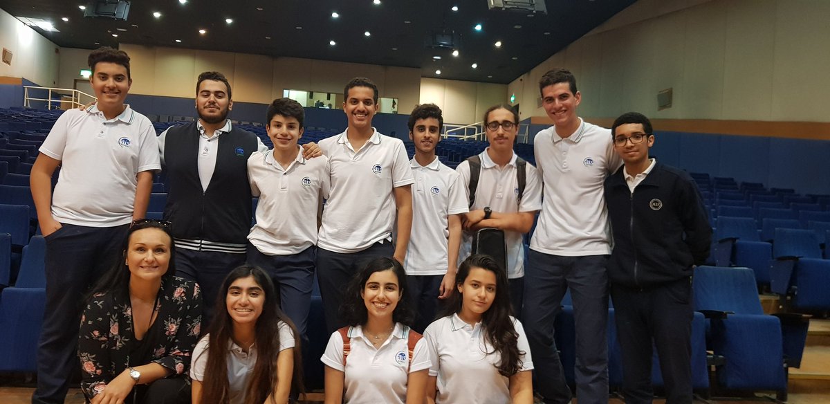 Shout out to the phenomenal MYP5 students who volunteered to be mentors for our grade 9 Personal Project Kick Off Assembly! #ibmyp #mypchat #Servicelearning #MYPPersonalProject #aisq8