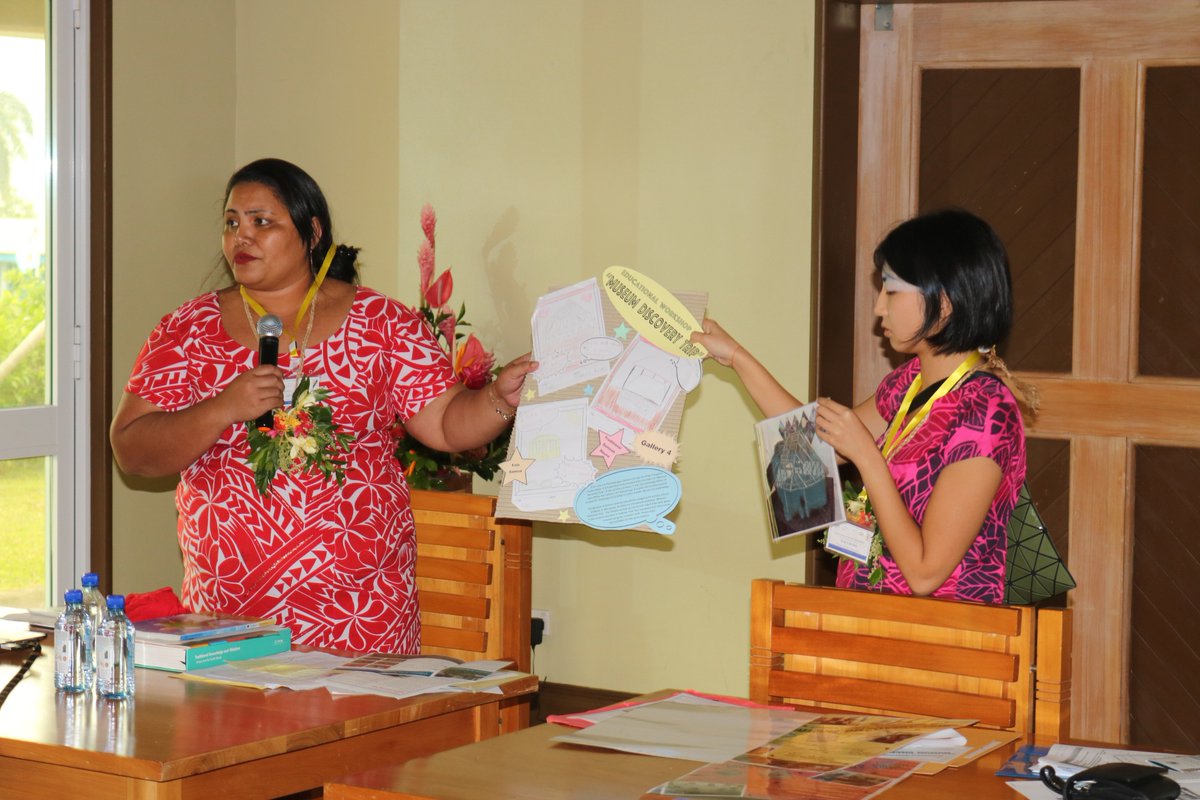 museumofsamoa's tweet photo. Each participants got the opportunity to showcase the different educational programmes practiced in their own museum and cultural centres during the roundtable discussion. #MuseumWeek2018 #DifferenceMW https://t.co/2oxC73xO3d