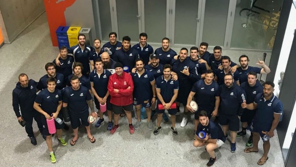 El <a href="/VRAC/">🧀 VRAC 🧀</a> Quesos Entrepinares conquista la Copa del Rey en el Ciutat de Valencia ante el <a href="/Chami_Rugby/">Club de Rugby El Salvador🏉</a> ¡Enhorabuena! goo.gl/S81tqY #CopaRugby18