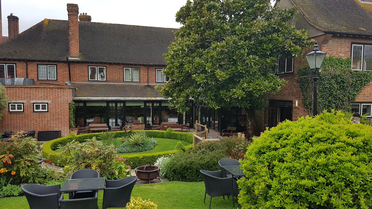 GurinderWhall's tweet photo. These beautiful gardens @themontaguarms overlooked by  The Terrace Restaurant run by the wonderful chef Matt Tomkinson. Had the pleasure of an exclusive kitchen tour and chat with him. @hantsconference #conferencenewforest https://t.co/7AH2yC0DNZ