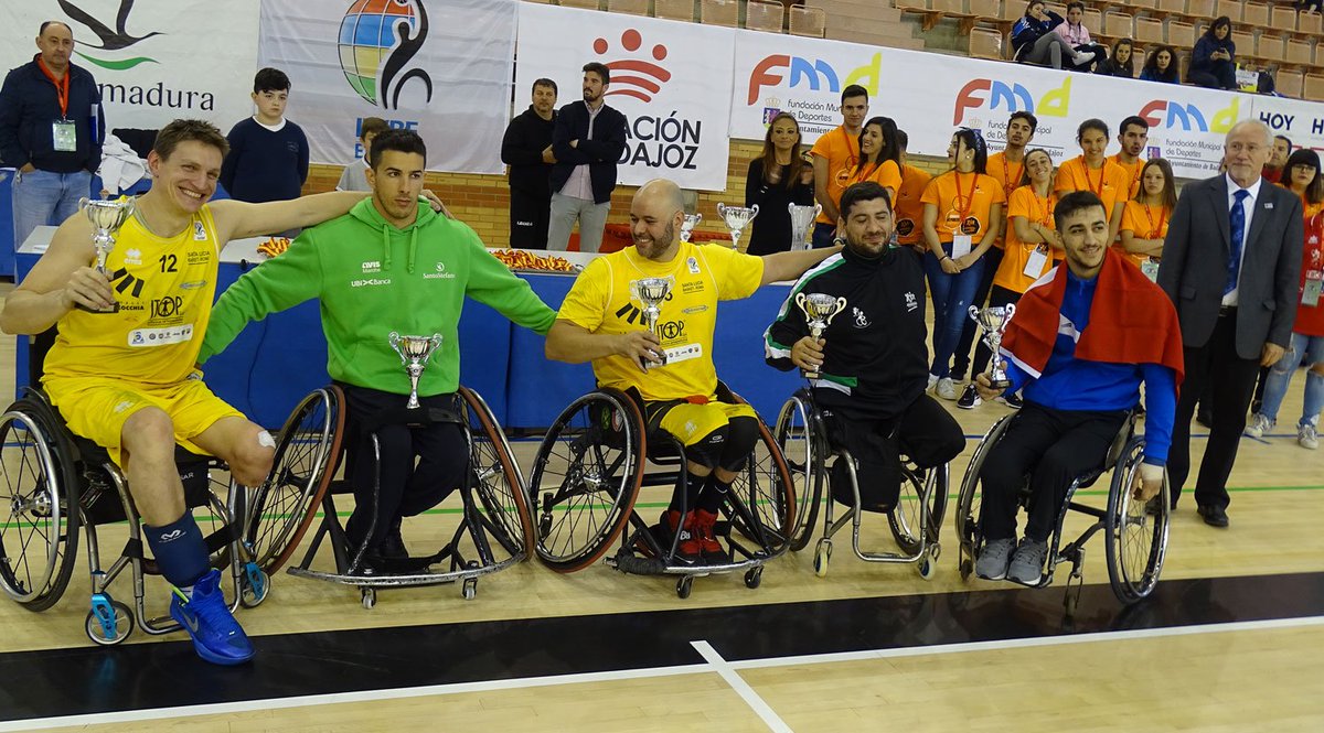 FEDEDDF's tweet photo. 📸 Quinteto ideal de la EuroLiga 3 🏀♿️🏆: Matteo Cavagnini 🇮🇹  (Santa Lucia 🇮🇹), Sofyane Mehiaoui 🇫🇷 (S. Stefano 🇮🇹), Rafa Muiño 🇪🇸(Santa Lucia 🇮🇹), Gustavo Villafañe 🇦🇷 (Mideba 🇪🇸) y Ahmet Efetürk 🇹🇷 (Izmir 🇹🇷) #Euroliga3BDJ2018 #Badajoz https://t.co/odtr4LDvvs