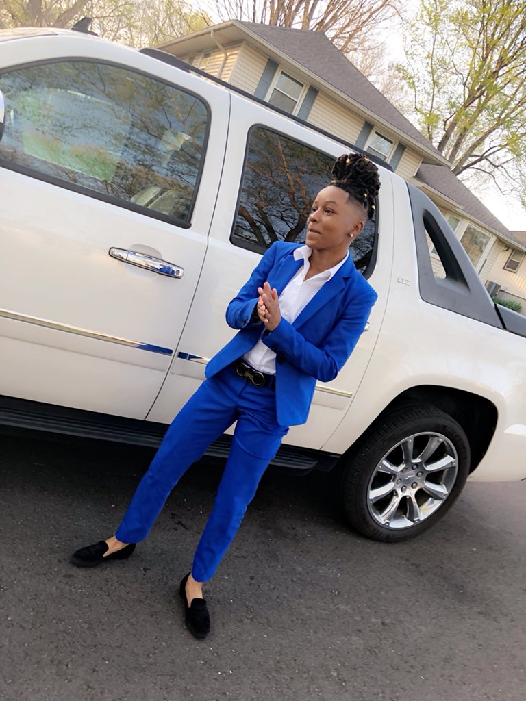 museeedaj's tweet photo. They Told Me Get Em, I Got Emmmm 🎯 #PROM2k18 https://t.co/WhtX84zbiV