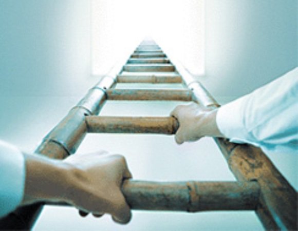 #PazarMakalesi: Başarılı Bir Girişimci Olmak İçin Gerekli İlk 30 Basamak girisimhaber.com/post/2012/08/2…