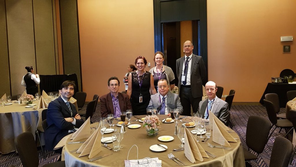 antonioper_mar's tweet photo. Una magnífica oportunidad de compartir los mejores tratamientos para nuestros pacientes también acá en Lima, Peru. https://t.co/L2JpzcHUzN