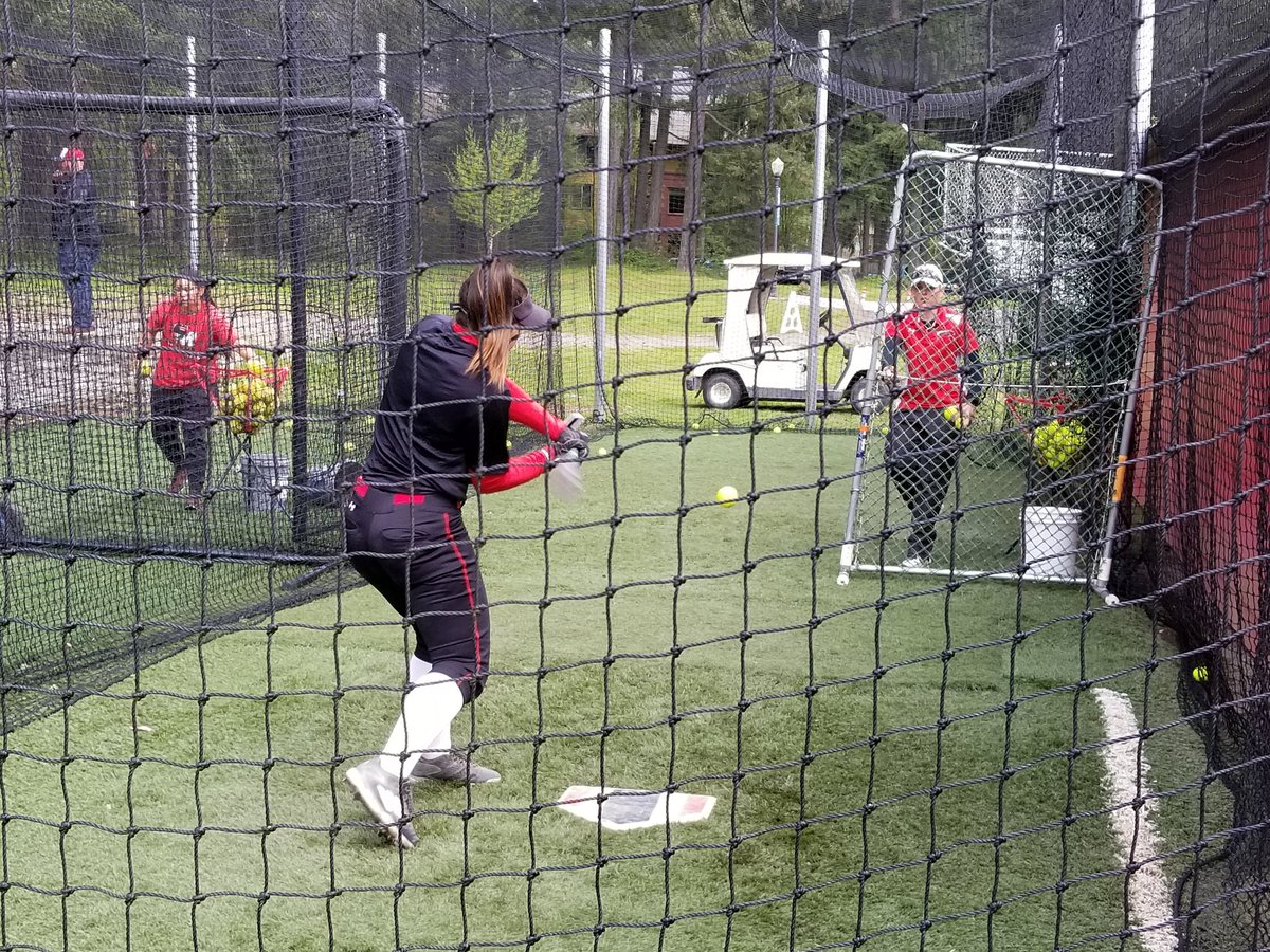 SMUSaints's tweet photo. Two critical games for @smu_softball against Central Washington starting at noon. Come out supports your Saints on Senior Day!!
#SaintsStrong https://t.co/sALhzLs86y
