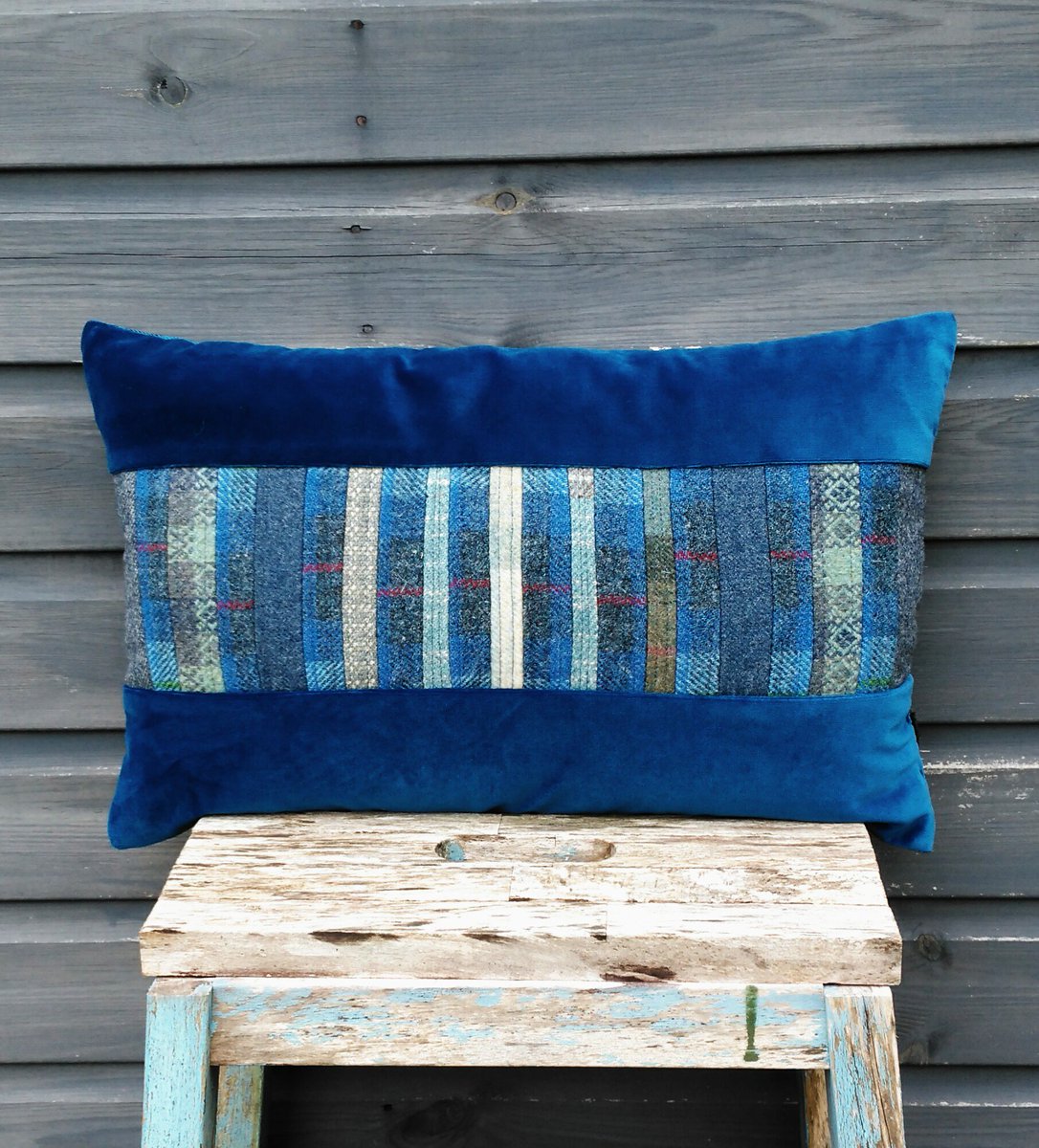 Hello <a href="/TheoPaphitis/">Theo Paphitis</a> I make eye catching cushions and quilts from recycled fabric. Choose something different to accentuate your decor in the home.
#SBS #SmallBusiness #madeinscotland #scotlandhour #shopscotland