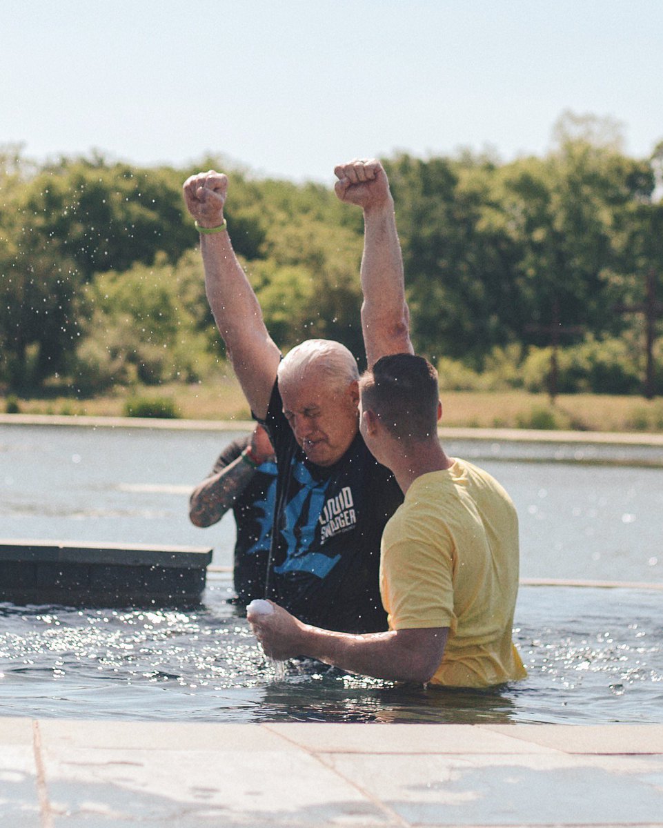 FellowshipLive's tweet photo. This is what it's all about! #lifechange https://t.co/4YLBgmzXJI
