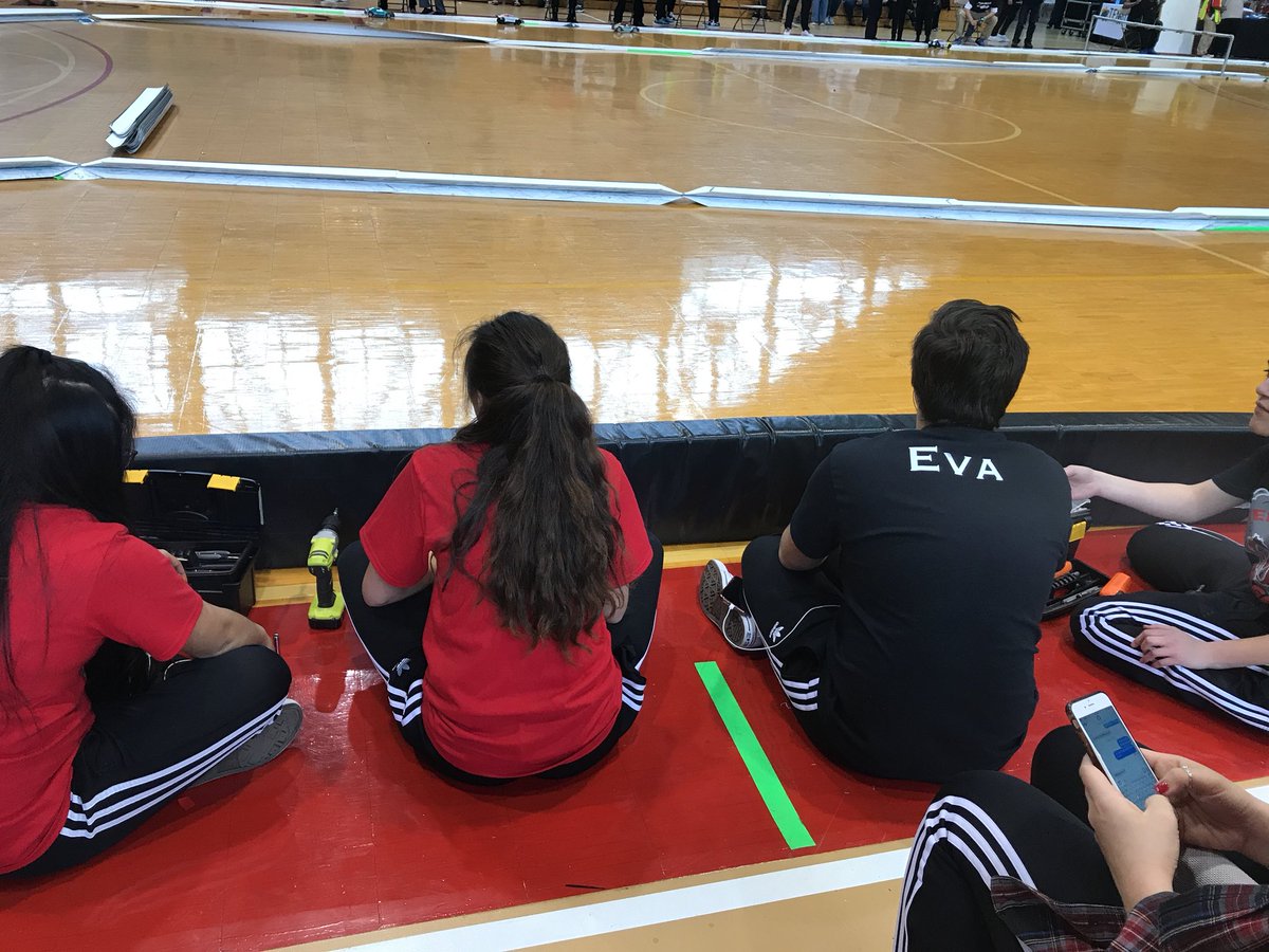 everettedge's tweet photo. Right alongside @CrimsonBoltRace for the endurance race. Good luck to all the teams!! 😄🏁 #WeRTen80 #NSL_Finals @Ten80STEM https://t.co/Kc69YcW71n