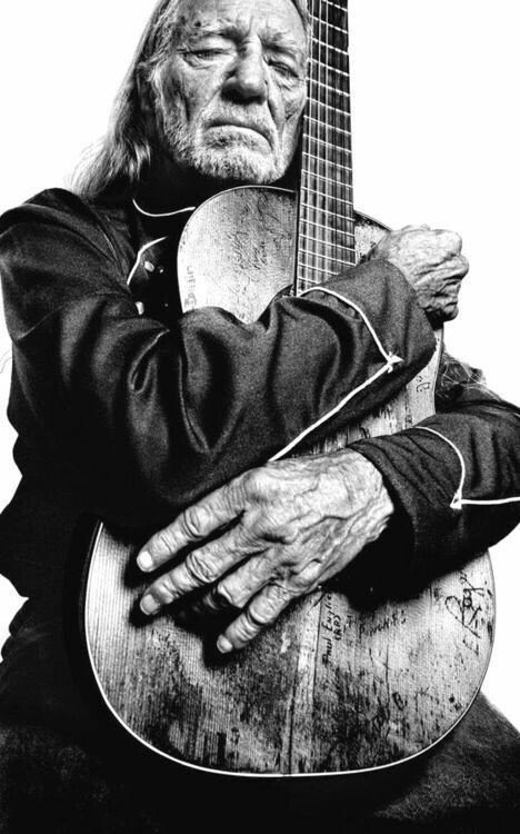 A very happy birthday to the one & only Willie Nelson!!! 