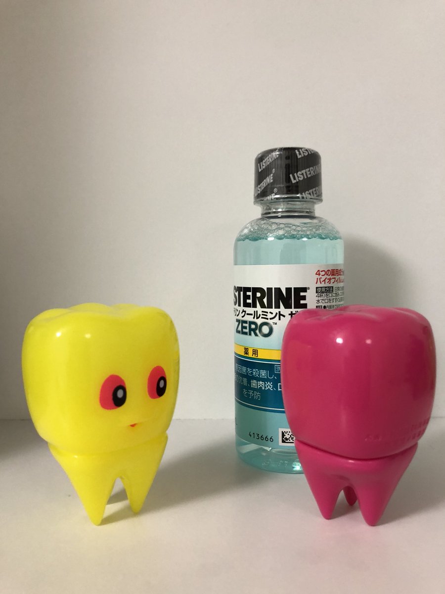 DISC_IN's tweet photo. スーフェス77
木内歯科医院「木内歯科医院70周年記念ソフビ 臼歯のキューシーちゃんmini（ピンク・イエロー）」。
スーフェスに行くたびに気になっていた歯をようやく購入出来た。ポップな歯。オマケでリステリンを頂いたのでこれから使おうと思う。 #木内歯科医院 #キューシーちゃん #臼歯 #sf77 https://t.co/W3gK8TBcJZ