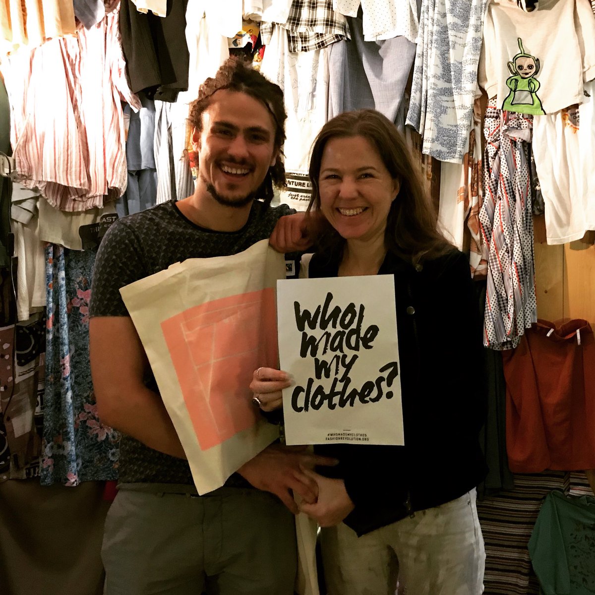 msaraswati's tweet photo. Op #fffgent , samen voor #fairfashion #schonekleren #gent https://t.co/hzSjex0iS6