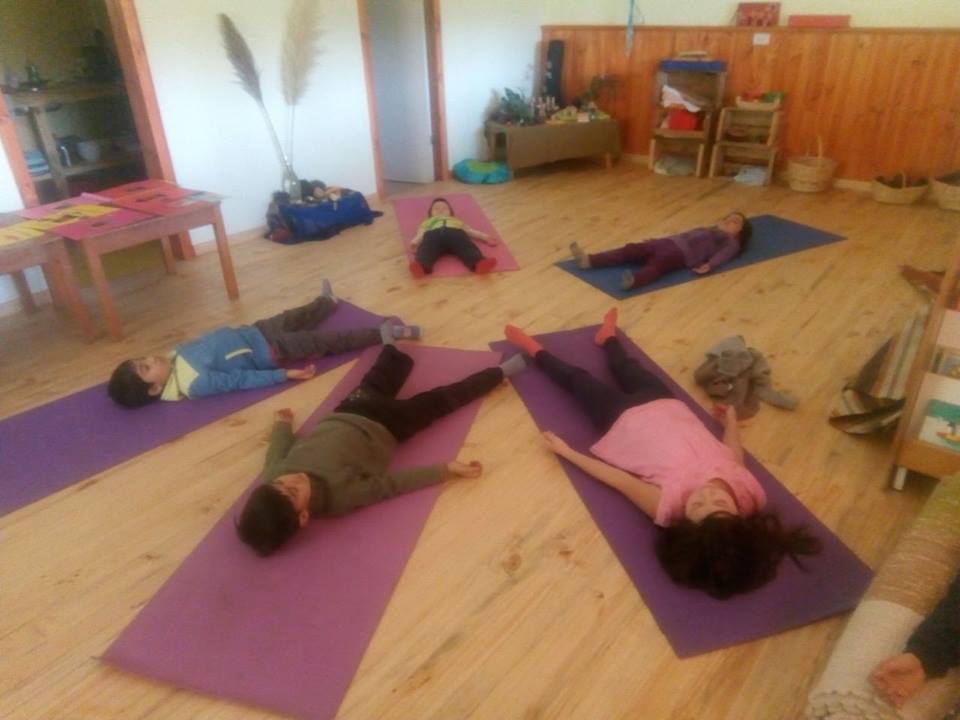 tiaskote's tweet photo. #MIA0122 considera efectiva la aplicación de yoga a niños para su conocmiento emocional y corporal
@YOGAenlaplaza @Yoga_Journal Debemos apoyar a #TREMEN Espacio Educativo Integral, multicultural y en contacto con al naturaleza
https://t.co/NNyR0IaOPh … … … …
#MIA0122 https://t.co/037hXldFxl