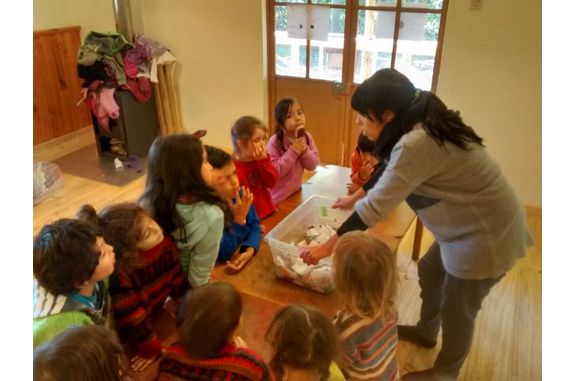 tiaskote's tweet photo. #MIA0122 siempre apoyando las instancias #reciclaje de TREMEN Espacio Educativo Rari @goberdelinares. Conoce y difunde!!!    #MIA0122 
https://t.co/NNyR0IaOPh … … … …
@RECICLA_HOY @CreaDecoraR @IRR_Reciclaje @BeReciclaje https://t.co/HZ0JdpUAPu