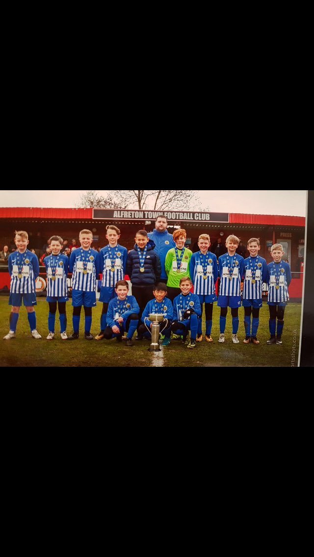 Louise_Cousins1's tweet photo. @holling1 @PicassoHPS @RowlingHPS @topbrewer Luke and Matthews Football Team won under 11’s cup final today. #teamhollingwood #proudmums https://t.co/DriA6oWB4U