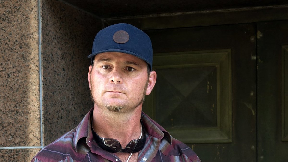 It's not easy being Charles Manson's grandson bit.ly/2KnWEDd https://t.co/ugvf2XY7Tu