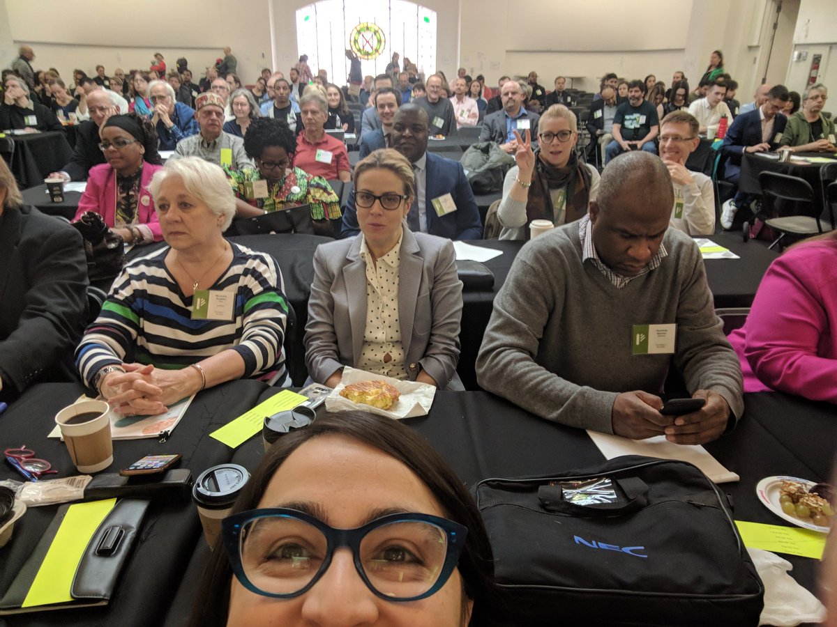 nathaliepedropm's tweet photo. Wow tout le monde est là ! #CongresPM Belle démonstration de la démocratie participative #projetmontreal #polmtl https://t.co/zTUPBPPQ9h