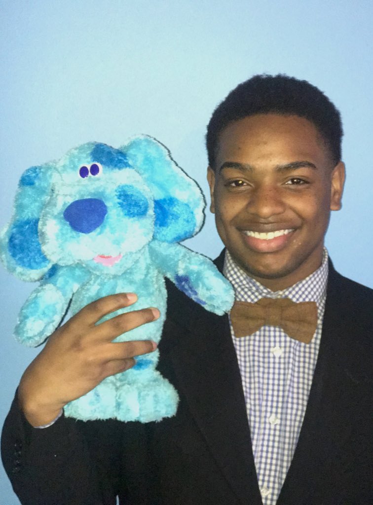 KendalMason74's tweet photo. I wanna be the next host of Blues Clues on @Nickelodeon 🐶🐾💙 PLEASE RETWEET !!!! https://t.co/dsDJnSYr1R