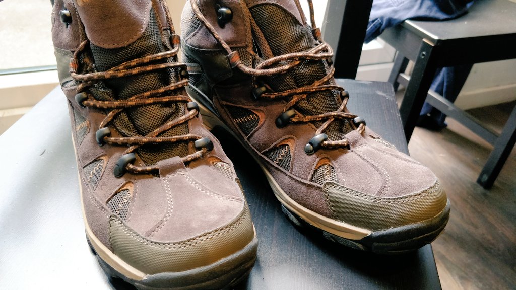 Percy_1980's tweet photo. I hate throwing stuff out but after about 1,200km they're looking a little shabby. We've had some adventures together though! #NewBootDay https://t.co/f5j63e3YXA