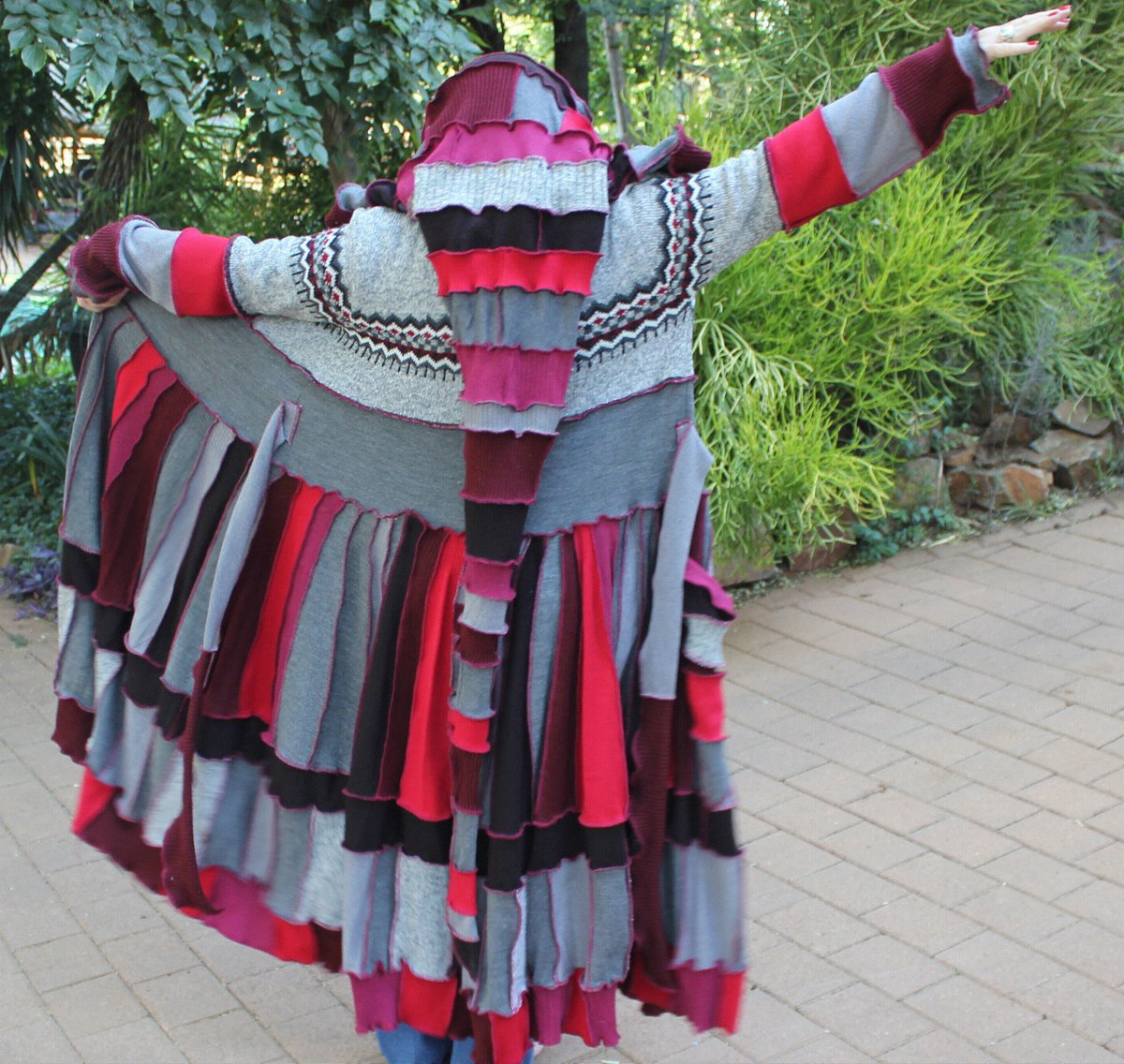 kennainafrica's tweet photo. Katwise sweater coat ,  Katwise inspired Coat , Winter coat , Long sweater coat , Up cycled Sweater Pixie Coat , Fuller figure fashion. https://t.co/f7IxDzvok8 #Handmade #Etsy #KennaInAfrica #KatwiseInspired https://t.co/C13Sob41SG