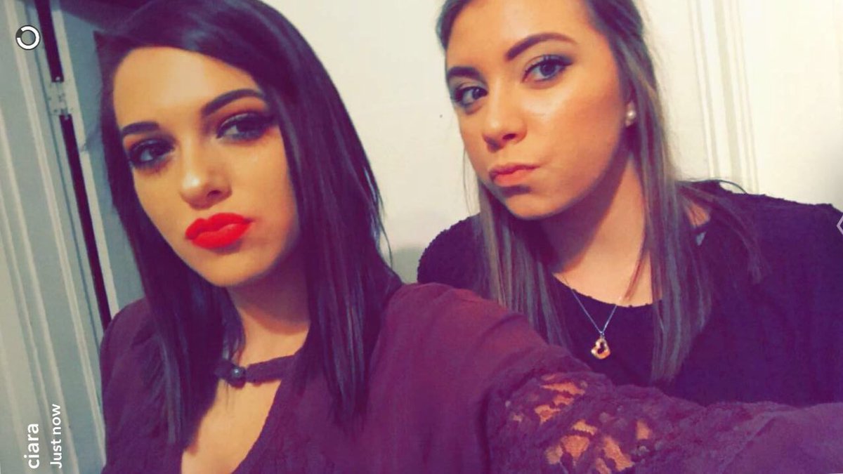 EmmaKloepp's tweet photo. happy birthday ci!! love &amp; miss you❤️😘 @ciinicolee https://t.co/WqBrbkIJHN