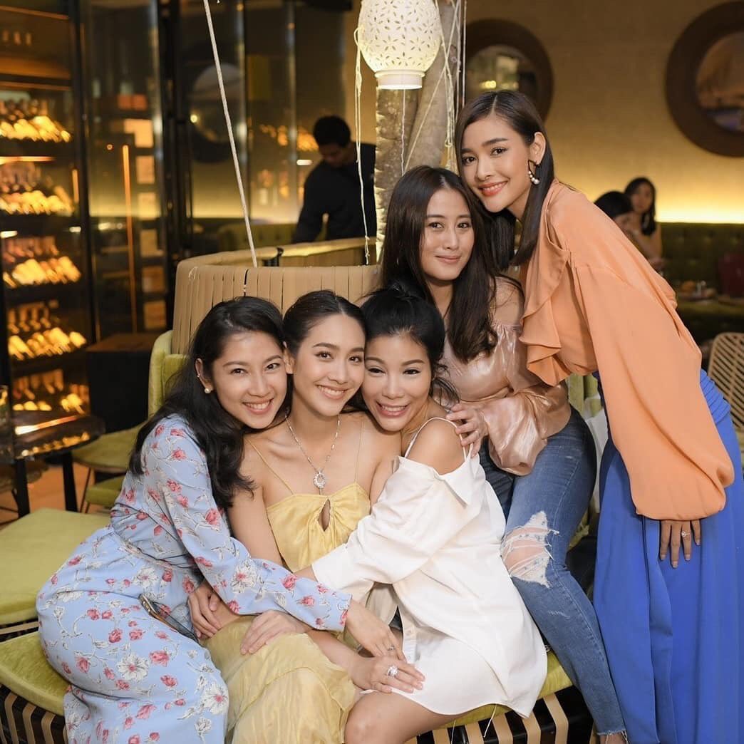 minnie_ufo's tweet photo. ( ig:minpechaya )
#minbd2018 https://t.co/nJ24gNck4Q