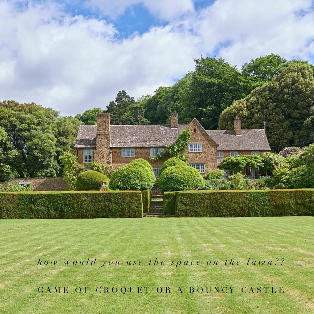 Hello, this is our first tweet! Take a look at our website at Drakestonehouse.co.uk #WeddingVenues #Cotswolds #countryhouse