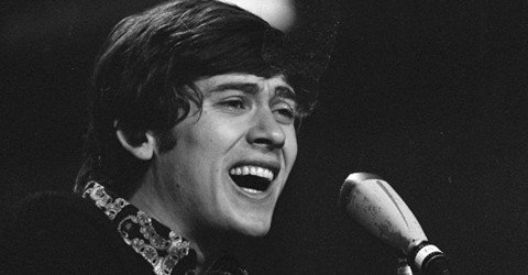 canzoneITA's tweet photo. 🇻🇳Dicembre 1966, Festival delle Rose.
Venni minacciato di essere oscurato dalla #Rai se avessi cantato le parole «Vietnam» e «Vietcong».
Gianni @morandi_g - "Diario di un ragazzo italiano"

Leggi tutta la storia su https://t.co/V97JUWDIfc

#MuseumWeek #differenceMW https://t.co/lQPsnExbQ9