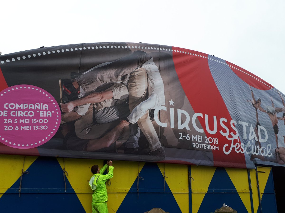 WA_Stads3hoek's tweet photo. Wordt volop gebouwd op het#Schouwburgplein voor het #Circusstad #festival van 2 -6 mei. https://t.co/CMu2nBL6VJ
