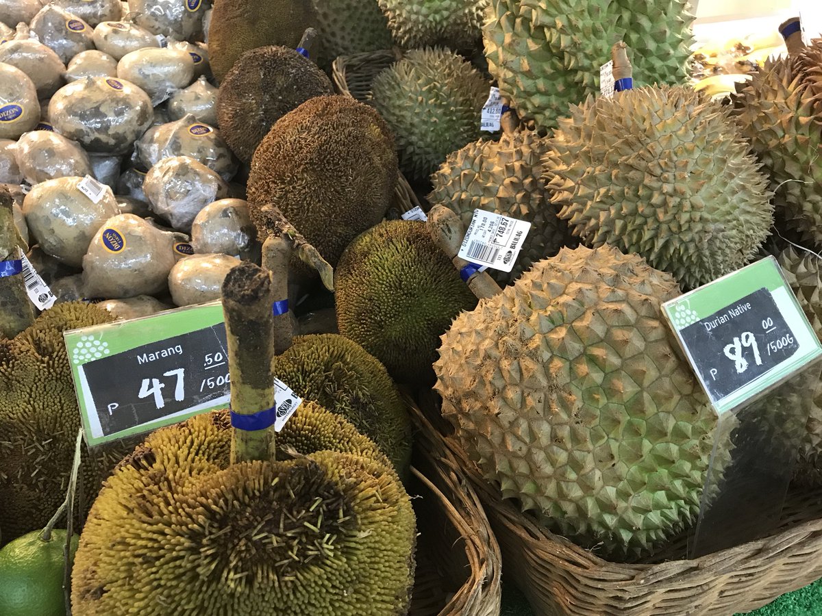 T On Twitter 今回はフィリピンの果物特集です 日本では見た事も聞いた事もない謎のフルーツが盛りだくさん Https T Co B0zxbuhst5