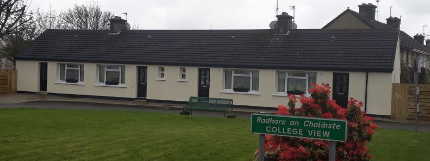 What a transformation! Fantastic to see the finished result on these #deepretrofits in #Wexford! They have been retrofitted extensively and are now cosy, efficient homes. And bonus, they look great too! #Collegeview