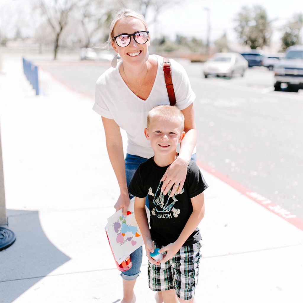 ChurchTwo42's tweet photo. It’s Sunday and we couldn’t be more excited! Join us this morning at 8:30 &amp; 10:30 AM at Alta Loma Junior High in Rancho Cucamonga! 🙌

RT this if you’ll be joining us! 🔁 https://t.co/tGNw0nN25N