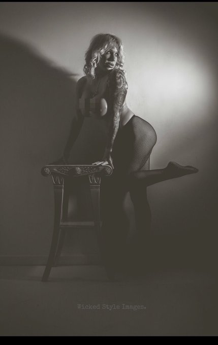#goodmorning y&rsquo;all!  I&rsquo;m obsessed with this pic taken by @WickedToney   #blackandgrey.   A picture can<a href="/tag/goodmorning"class="tags">#goodmorning</a><a href="/tag/blackandgrey"class="tags"><span>#blackandgrey</span></a>