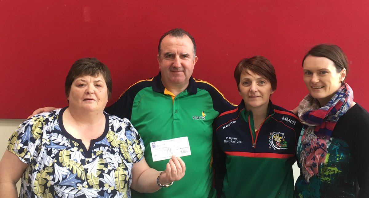 KBRT2013's tweet photo. Many thanks to John Heenan, Dermot Kerr and all associated with @AnnacloneGAC who kindly donated £1000 from their Tractor Run this afternoon. Thanks also to the 176 tractor drivers who took to the road and to the ladies who made sure everyone was well fed afterwards. https://t.co/fUxj982yxW