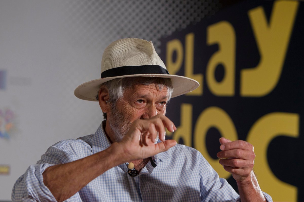 PlayDocFest's tweet photo. Nun anaco en #playdoc2018 poderemos ver o material perdido de "The Sensualists" de Peter Emanuel Goldman e ter un encontro co cineasta.
Ven a #Tui. Ven ao 14º @PlayDocFest
https://t.co/VdzTsZgZMx https://t.co/5iVaIHubbx