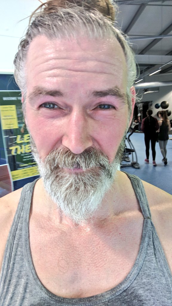 joncampling's tweet photo. Proper tasty Sunday #workout with #eastbourne's amazing #PersonalTraining @mr_shredds
#sweatyselfie #cardioday #fitat50 #actor #model #motivated #menwithlonghair #Mensfashion #MensHealth #thisis50 #buffcampling #kingregis #harrypotter #ffxv https://t.co/jbGO3vUURr