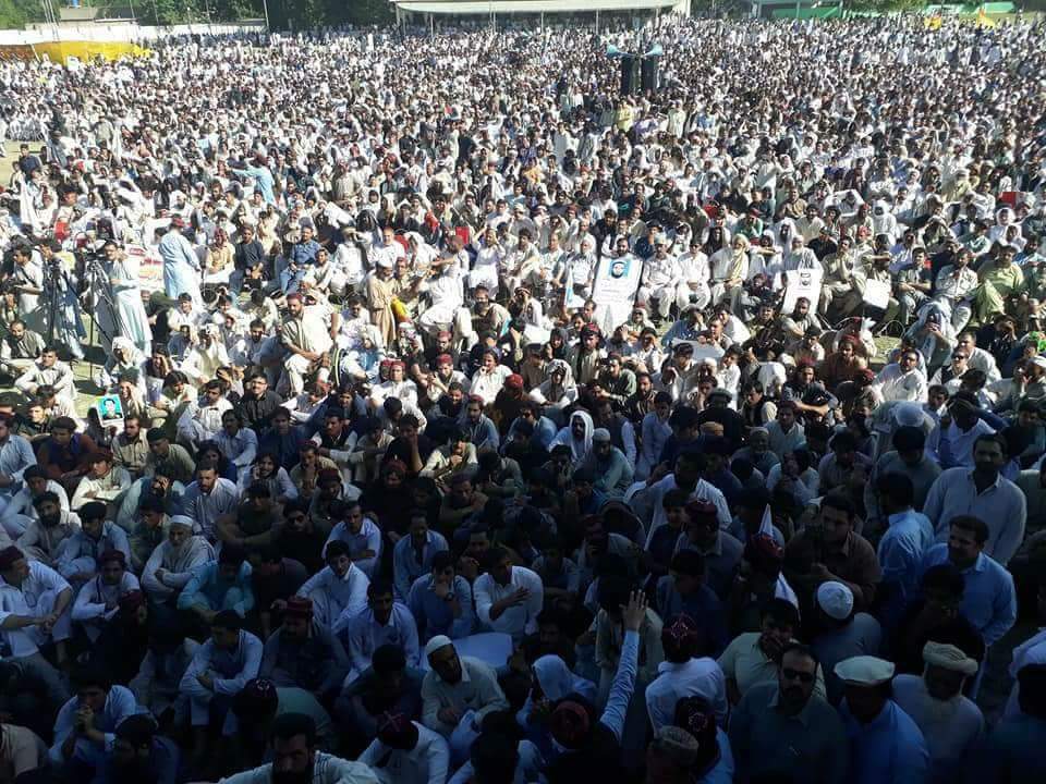 Jan__Baloch's tweet photo. پی ٹی ایم کا سوات میں بھرپور قوت کا مظاہرہ جلسے میں ہزاروں افراد کی شرکت https://t.co/njYdkHhGMK
